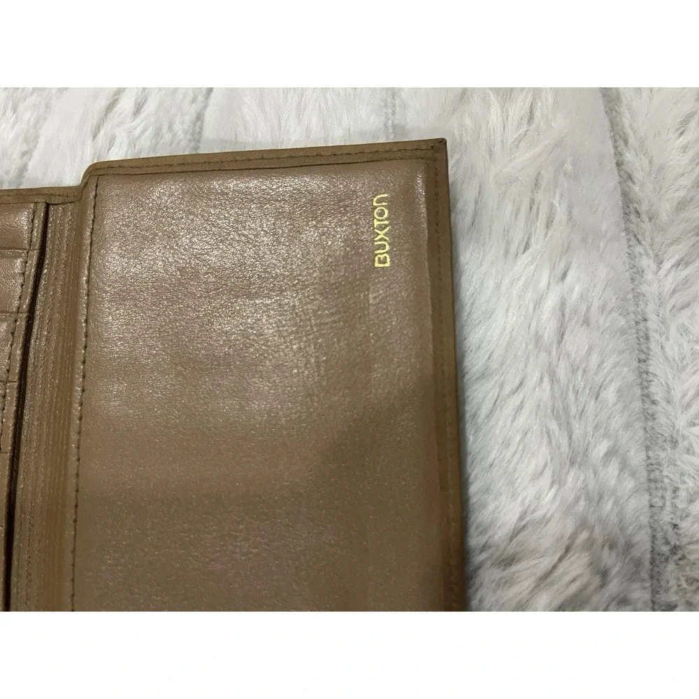 Buxton Clutch Wallet Women OS Tan Good Velvet Touch Cowhide Kisslock Trifold‎